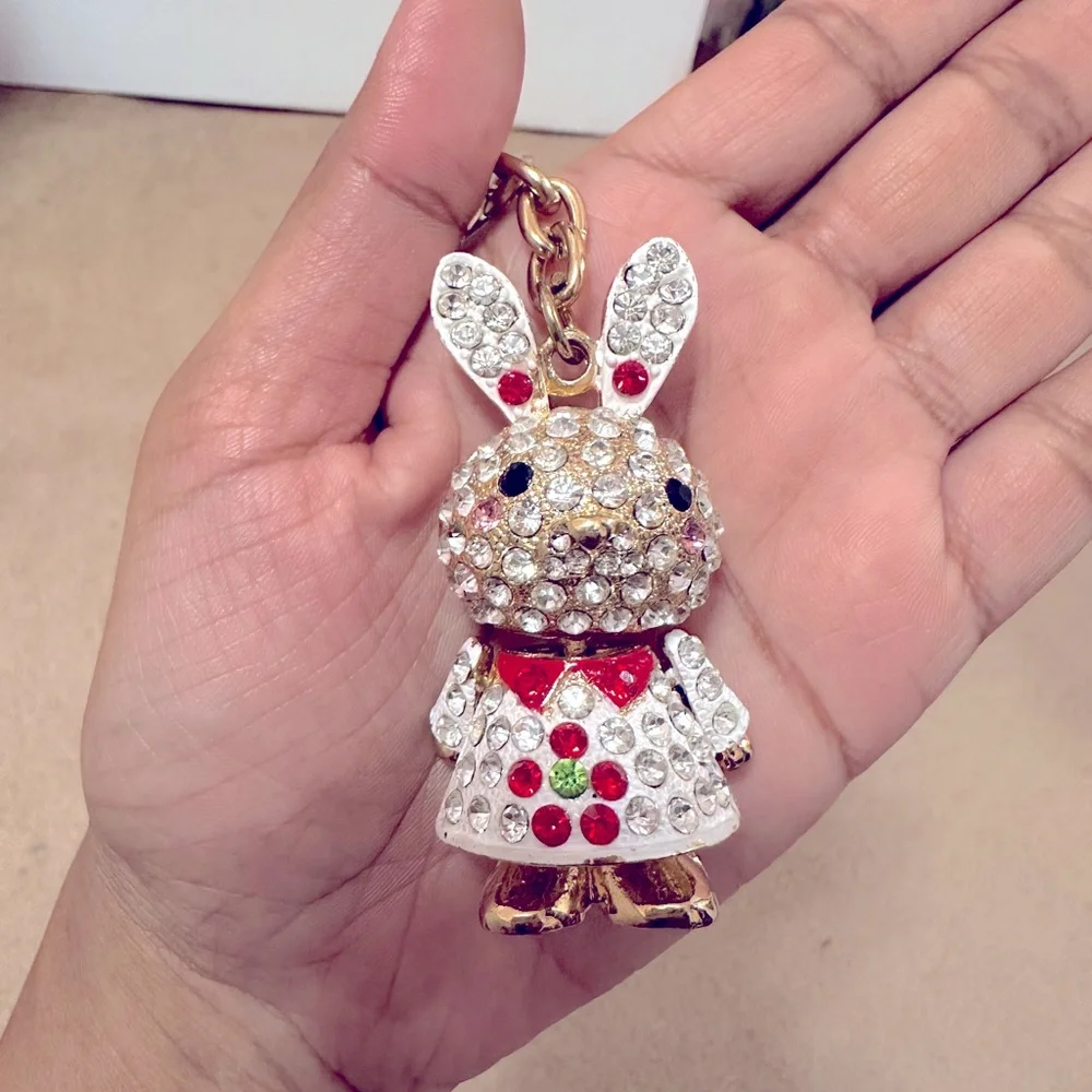 Cute Rhinestone Bunny Key Chain - Picture 3 of 4